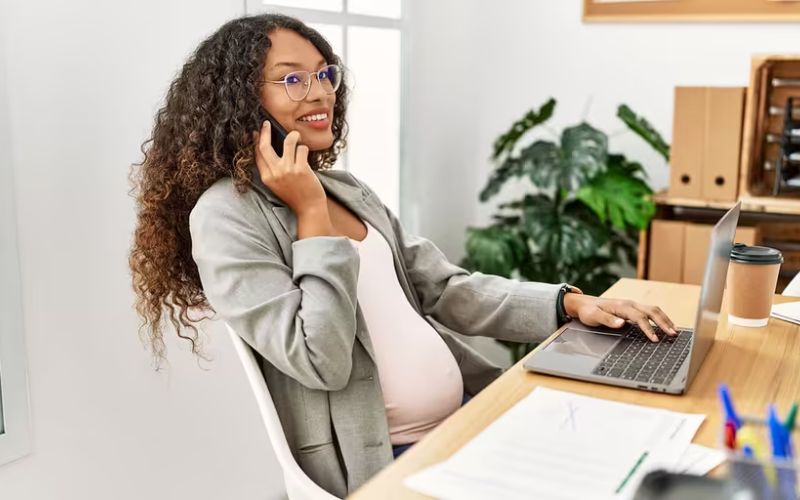 Những tư thế ngồi tốt dành cho bà bầu