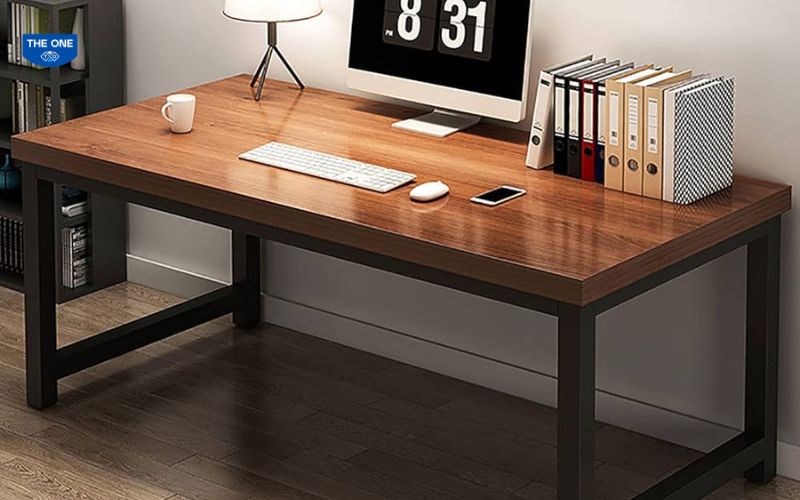 Mẫu bàn hình chữ nhật đơ giản phù hợp với nhiều không gian 