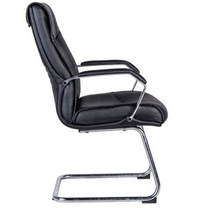 Thiết kế vững chắc của ghế SL9700M